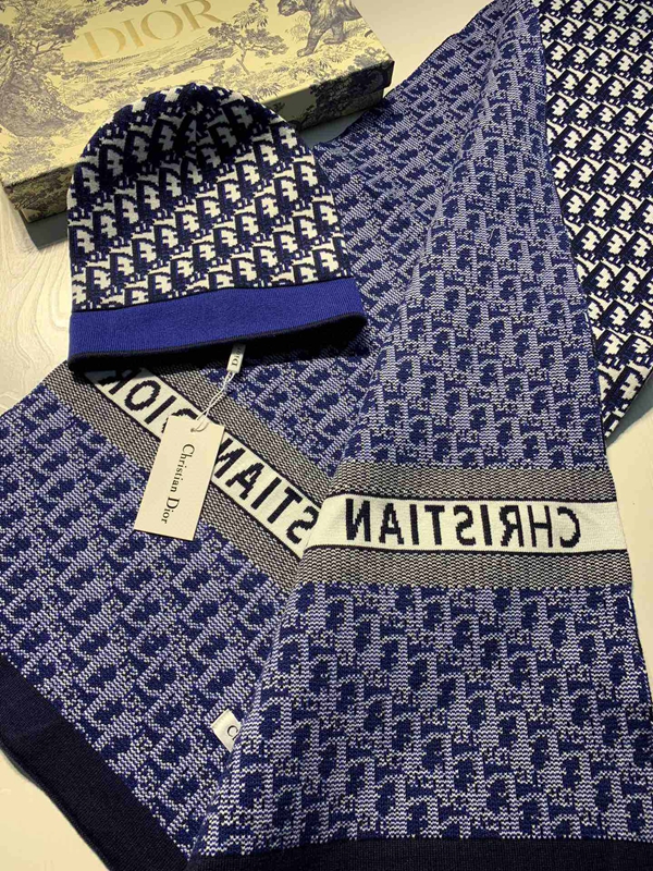 ブランドマフラー角部分ディテール